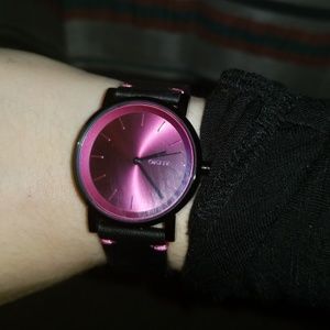 !!! Pink and black dkny watch